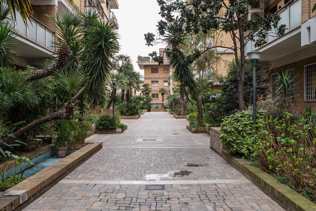 Mirabilia Urbis Roma Bed & Breakfast - Rome — Foto 1